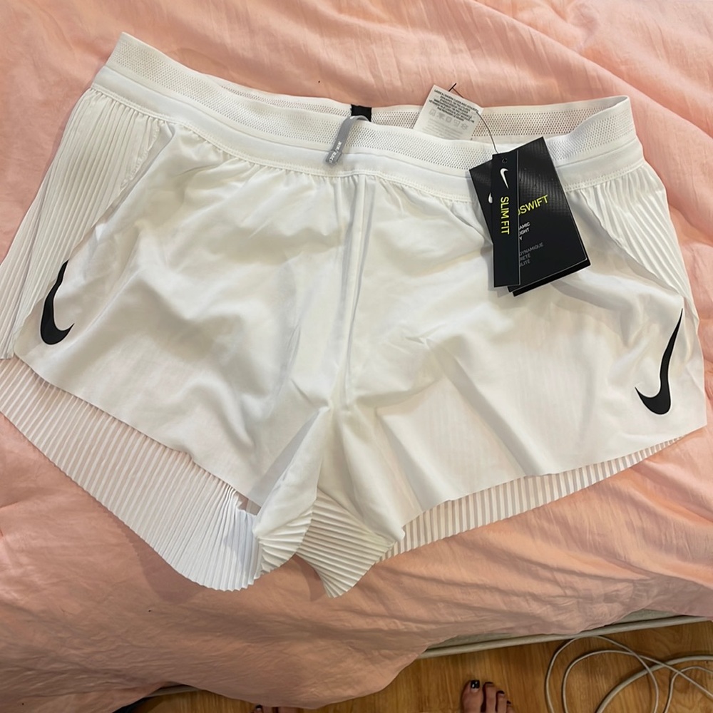Brand NWT Nike aeroswift shorts white